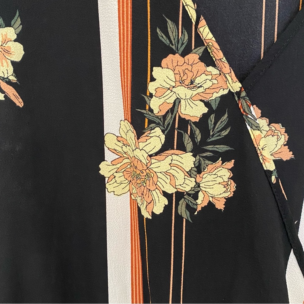 DC Jeans Women’s Vintage Orange & Black Floral Shirt, Size 1XL, Office, Spring - Picture 2 of 6
